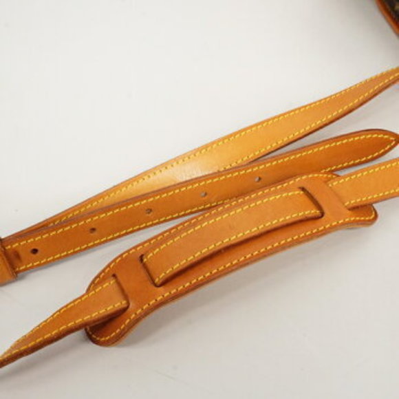 Louis Vuitton Monogram Saumur Shoulder Bag - Picture 11 of 14